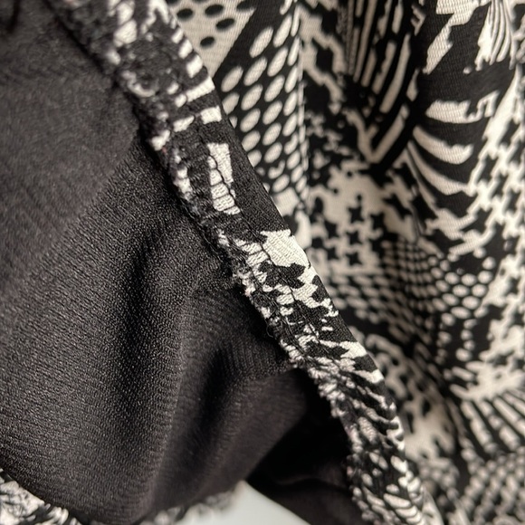 George Printed Mesh Top Elastic Scoop Neck and Waistband Black White Plus 2X - Picture 7 of 13